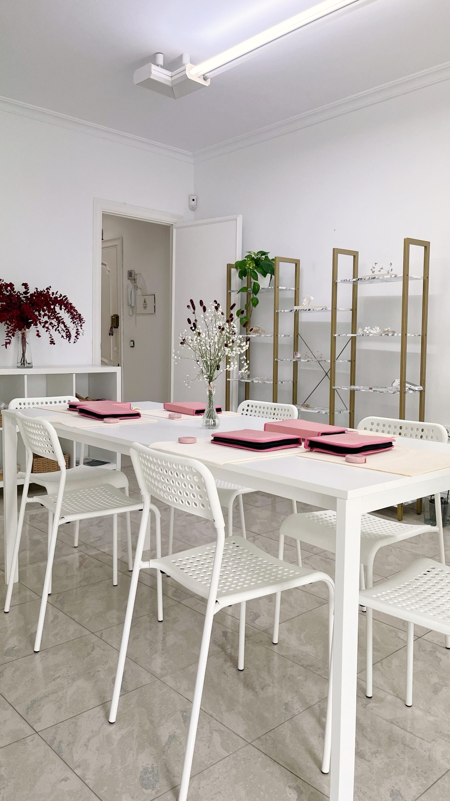 Magdala Experiences Sábado 21-02 Iniciacion al Alambrismo