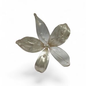 Aplique flores para el cabello en bodas o tocados de eventos