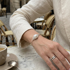Pulsera Rígida con Perla Barroca Grande (15mm)